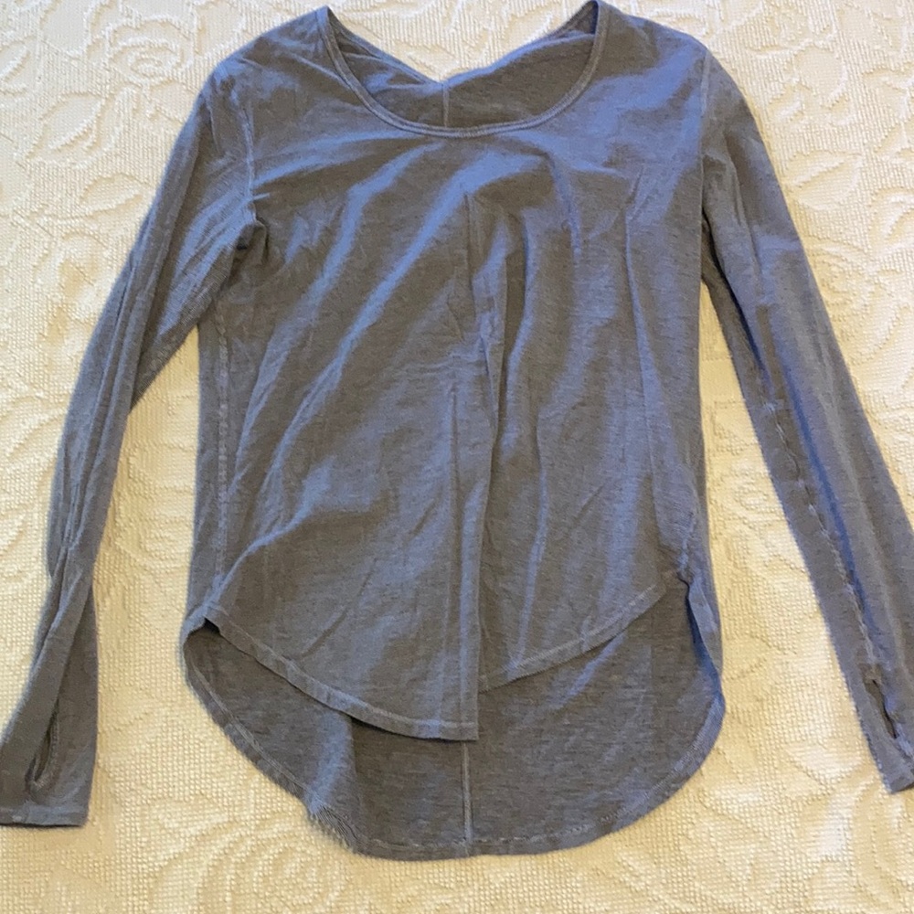 Long sleeve Lulu no size (M)